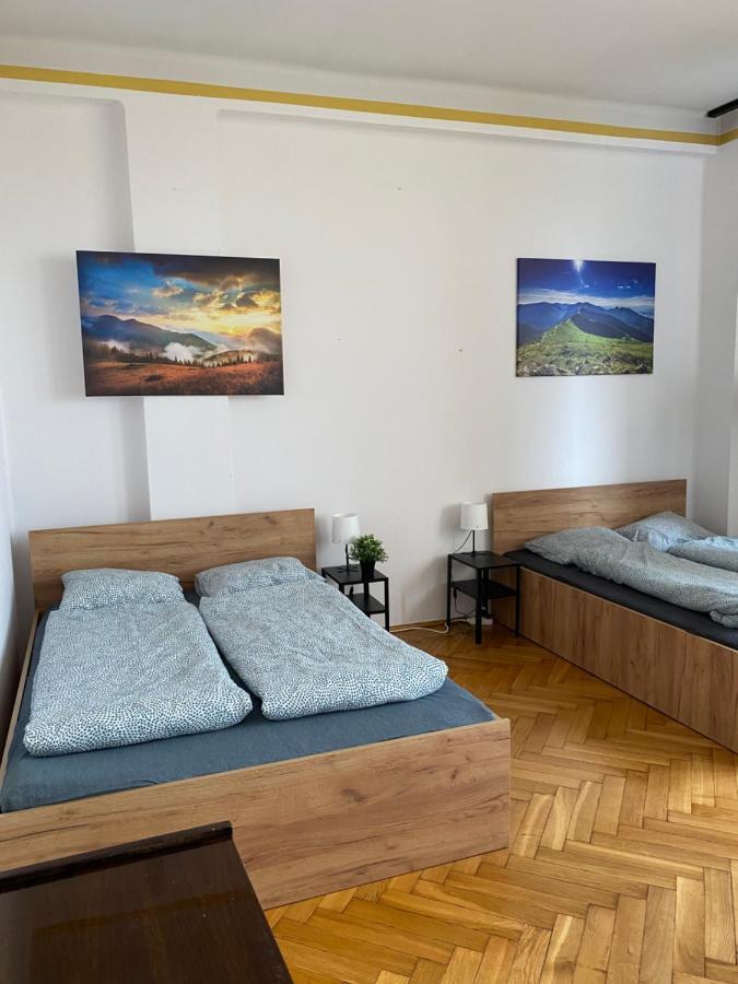 Vintage Rooms In Old Town Krasków Εξωτερικό φωτογραφία