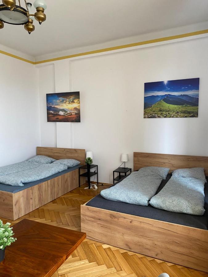 Vintage Rooms In Old Town Krasków Εξωτερικό φωτογραφία